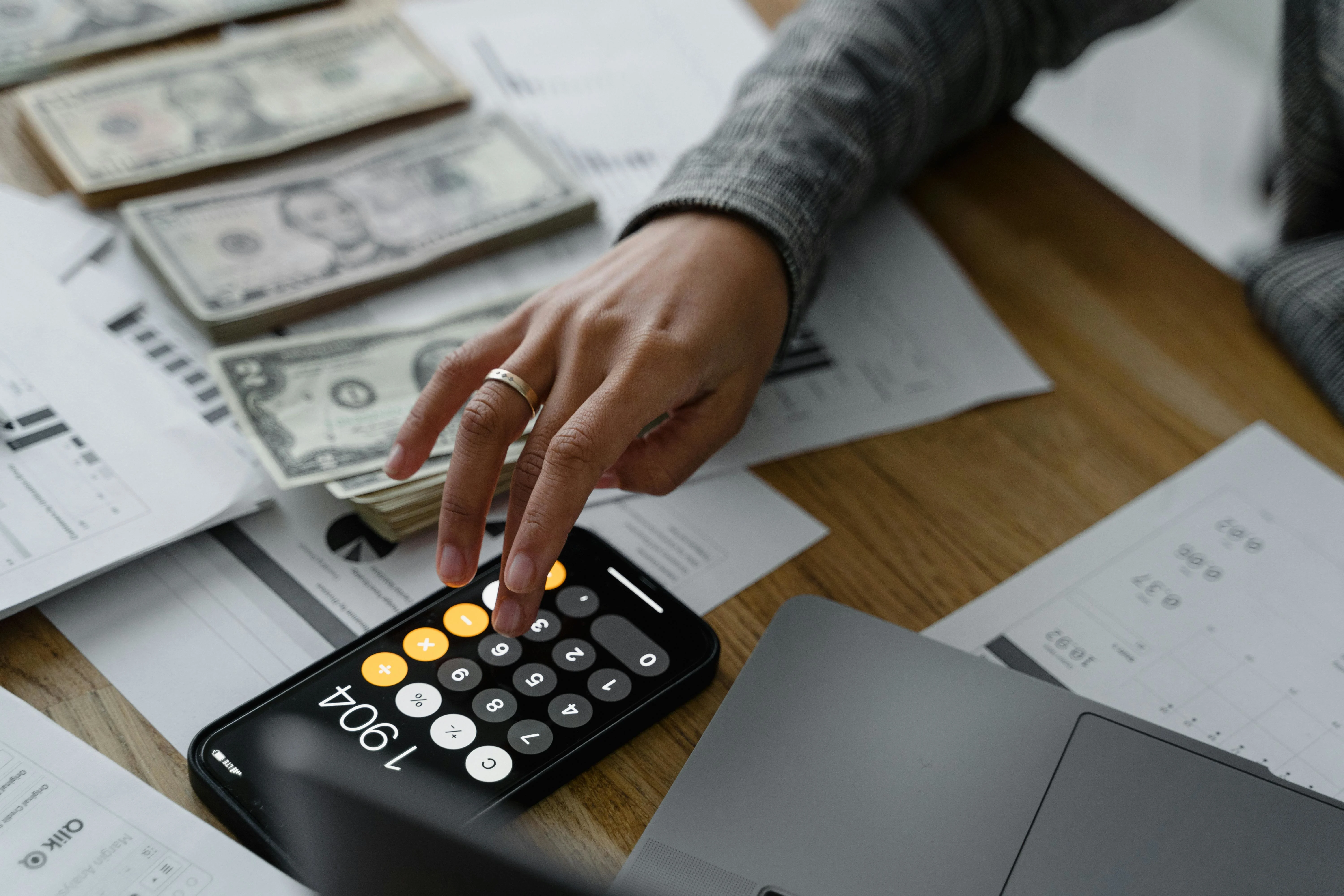 Expenses in the US: A Complete Guide for International Students